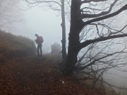 85 Scendendo nella nebbia...